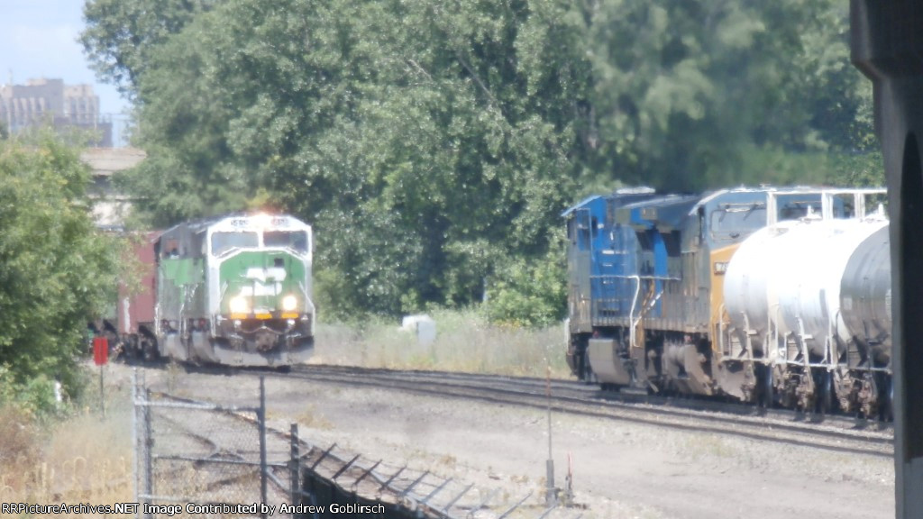 CEFX Train with CSX + BN 1458